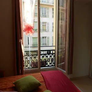 Bed & Breakfast Breakfast At Sophy's, Nizza